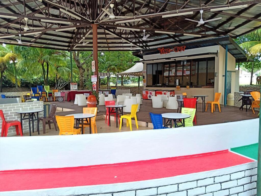 Melaka Top Largest Waterpark Resort - By Youbnb Homestay Melaka מראה חיצוני תמונה