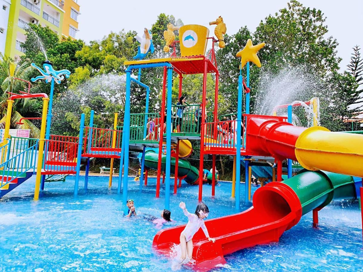 Melaka Top Largest Waterpark Resort - By Youbnb Homestay Melaka מראה חיצוני תמונה