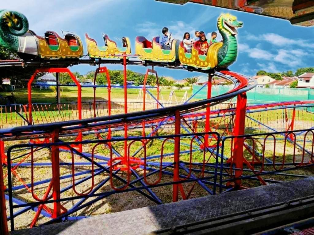 Melaka Top Largest Waterpark Resort - By Youbnb Homestay Melaka מראה חיצוני תמונה