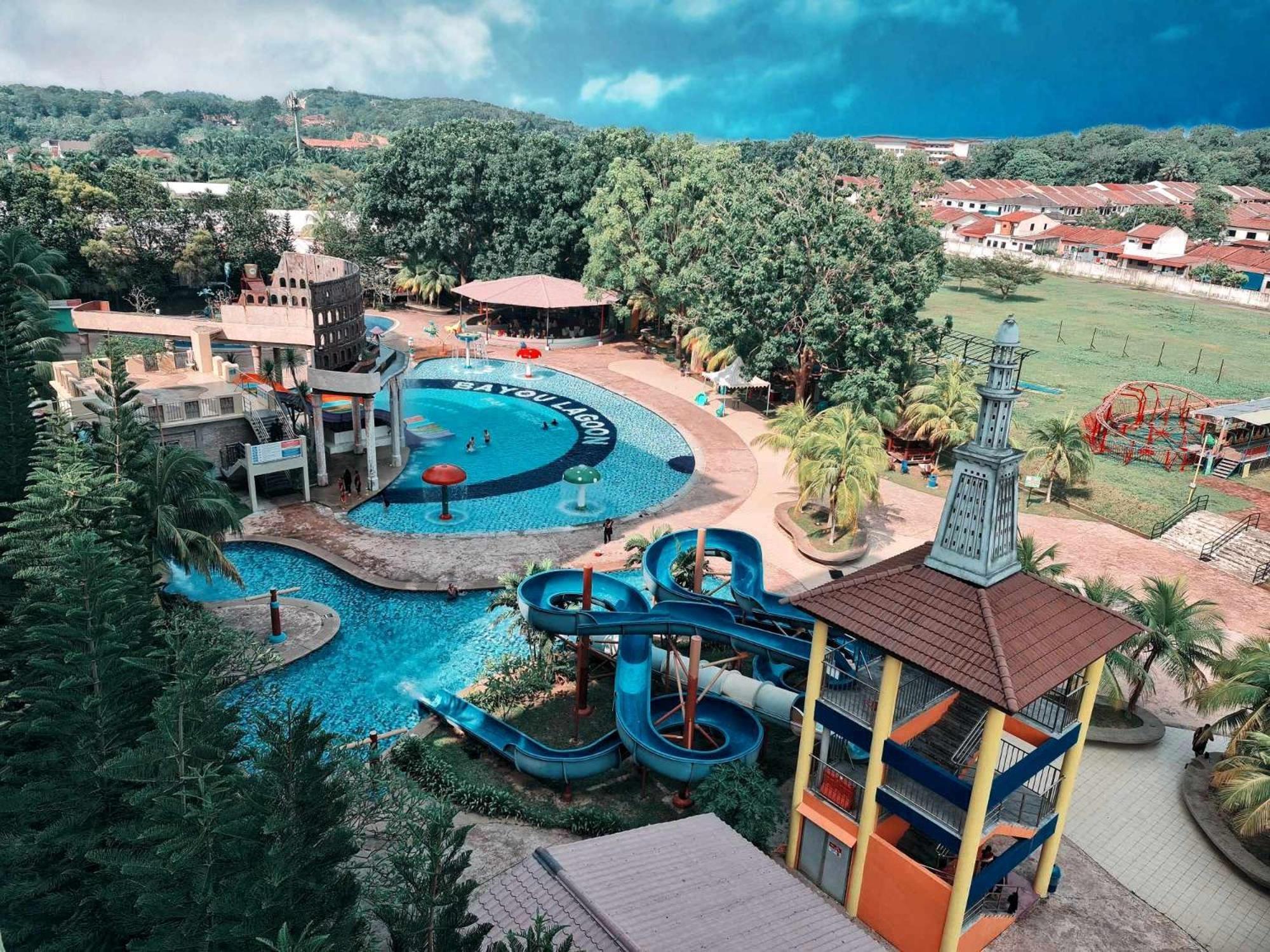 Melaka Top Largest Waterpark Resort - By Youbnb Homestay Melaka מראה חיצוני תמונה